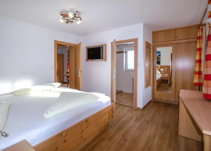 Sonnenhof Lägenhetshotell 3*